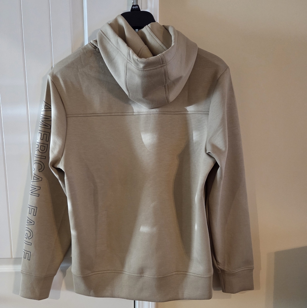 American Eagle Beige And Brown Hoodie. Like New